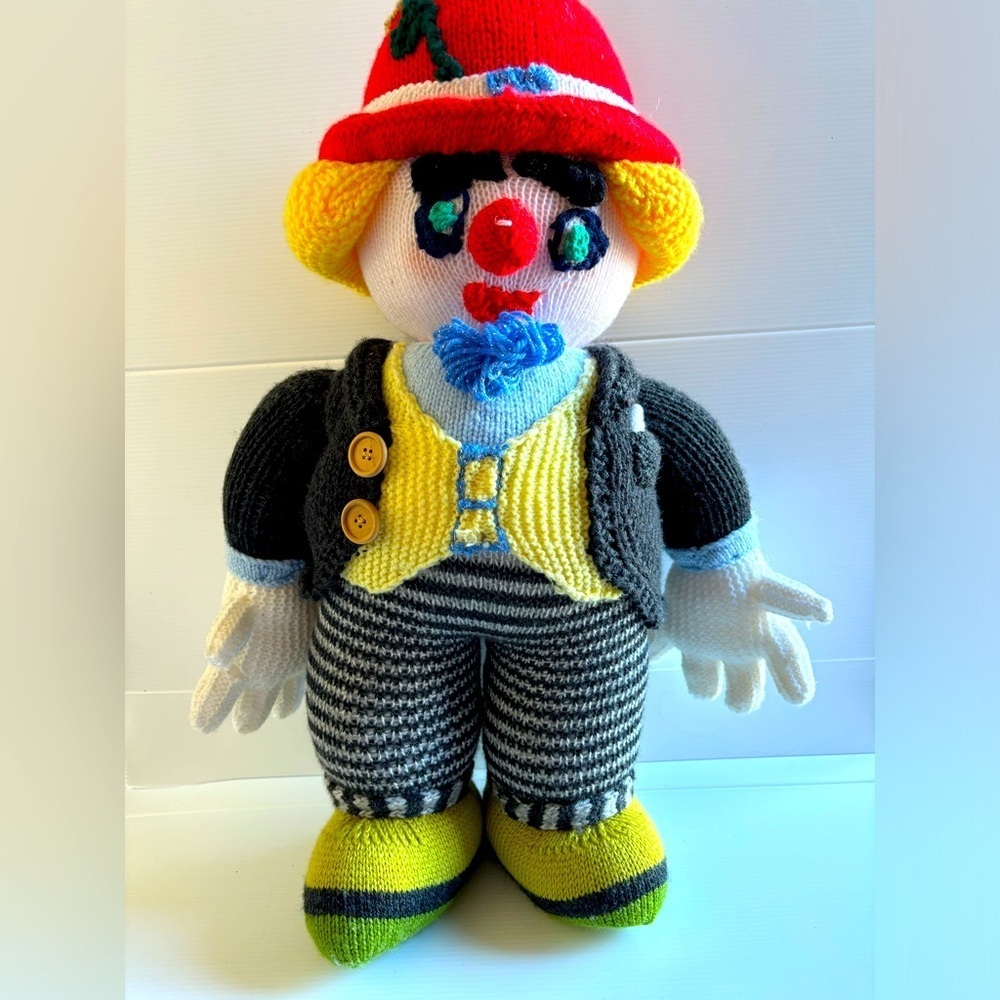 Jean Greenhowe Knitted Clown